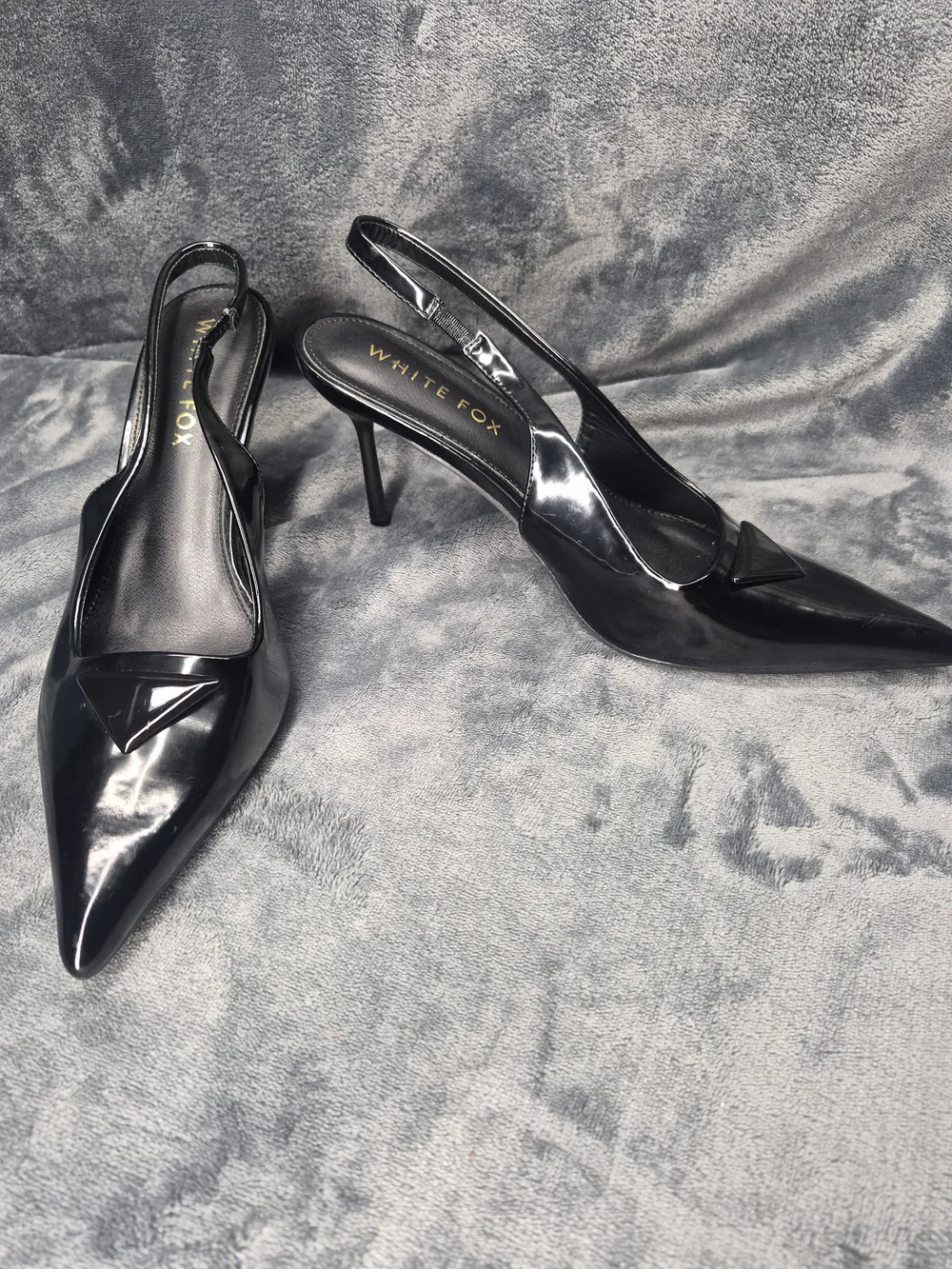 White Fox Black  Patent Leather Slingback Heels Pointed Toe Stillettos Size 9